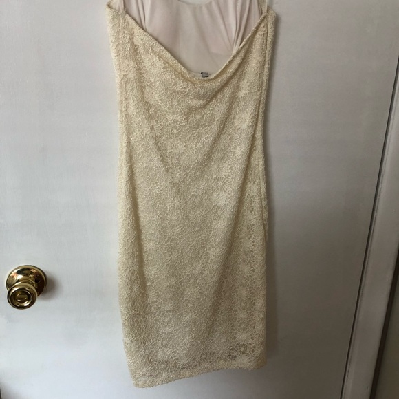 Cream Strapless Body con Dress size S - Picture 2 of 5